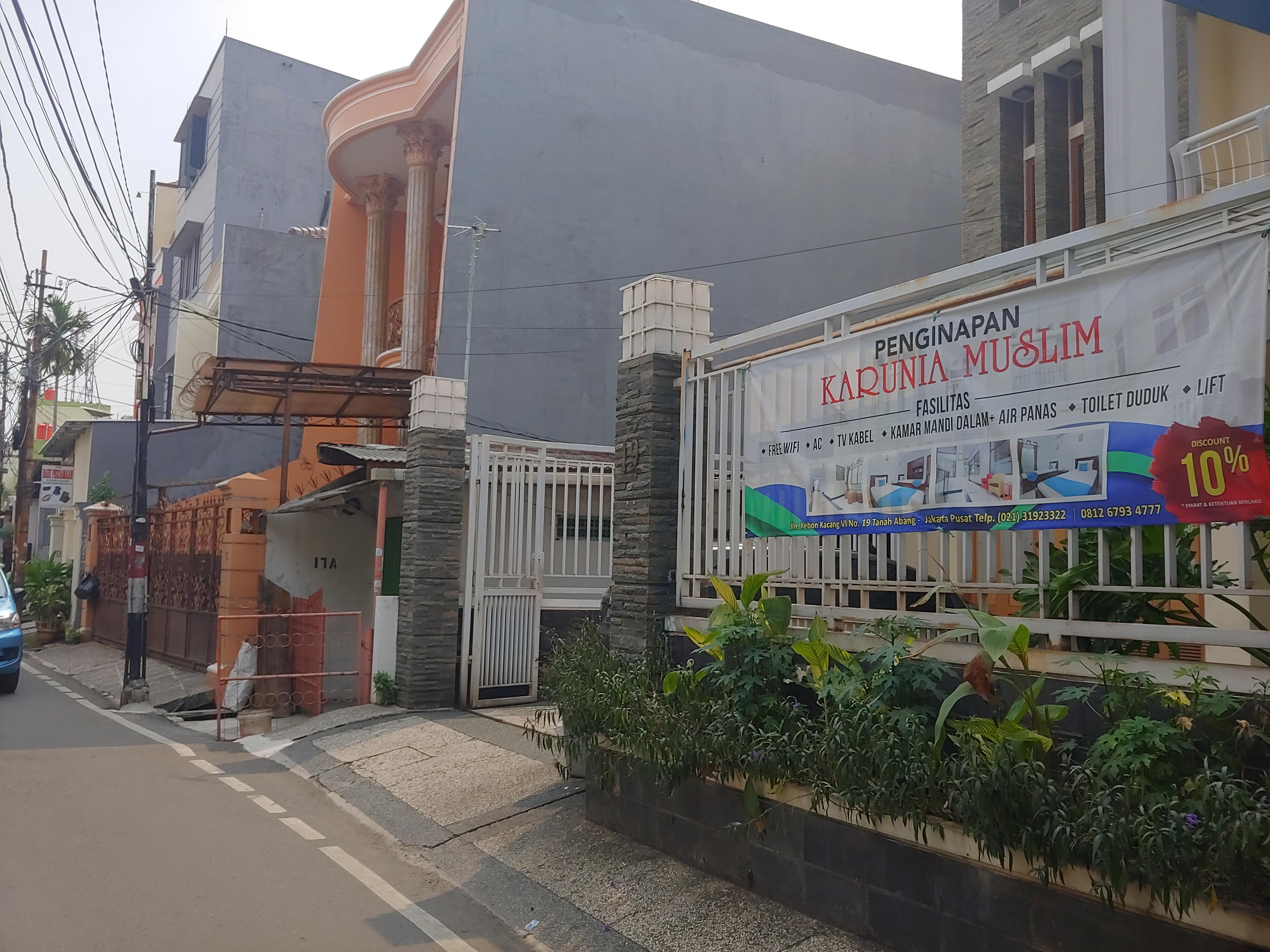 OYO 3894 Karunia Muslim Syariah Hotel Jakarta Luaran gambar